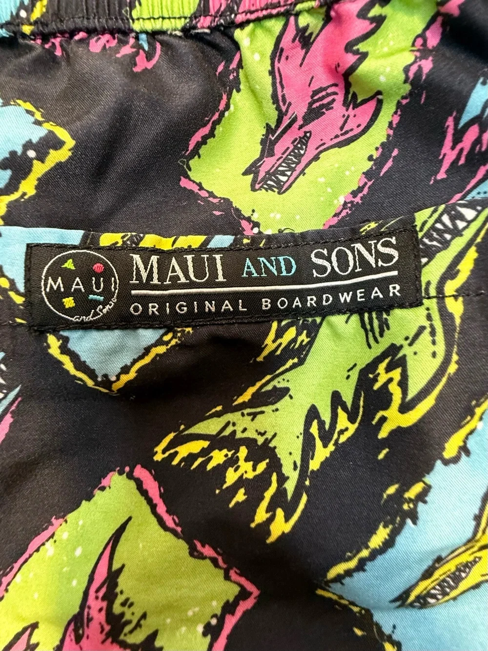 Maui and Sons bold maui
